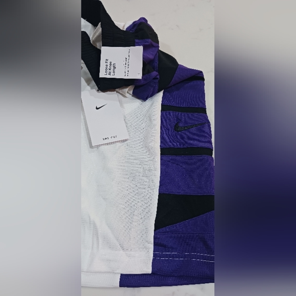 NIKE Dri-Fit Shorts Size L - White/Purple/Black